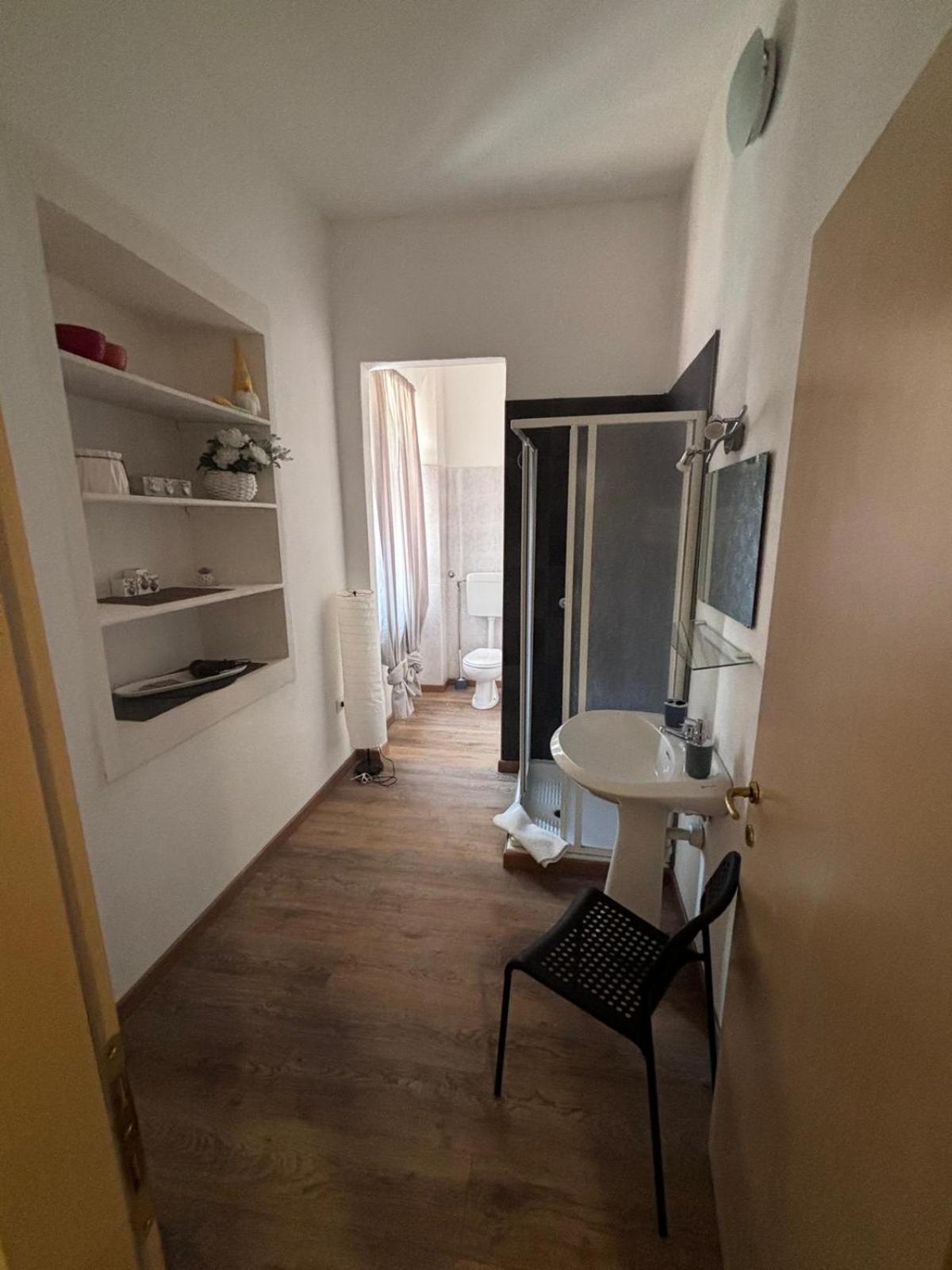 B&B E Residence Abbazia Di Piona كوليكو الغرفة الصورة